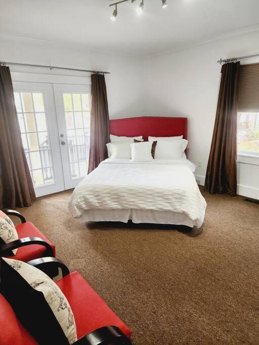 Charming And Comfortable! ميدفورد المظهر الخارجي الصورة